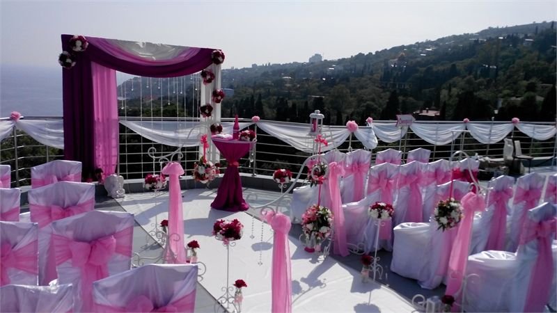 Крым свадьба в отеле с бассейном